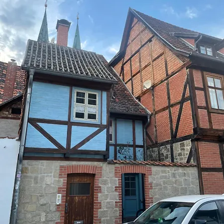 Blaues Häuschen Apartment *