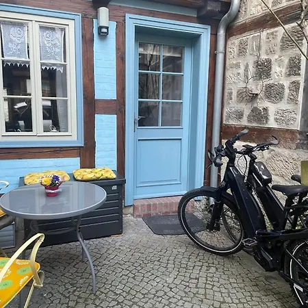 Blaues Haeuschen Quedlinburg
