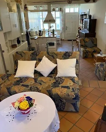 Blaues Häuschen Apartment *